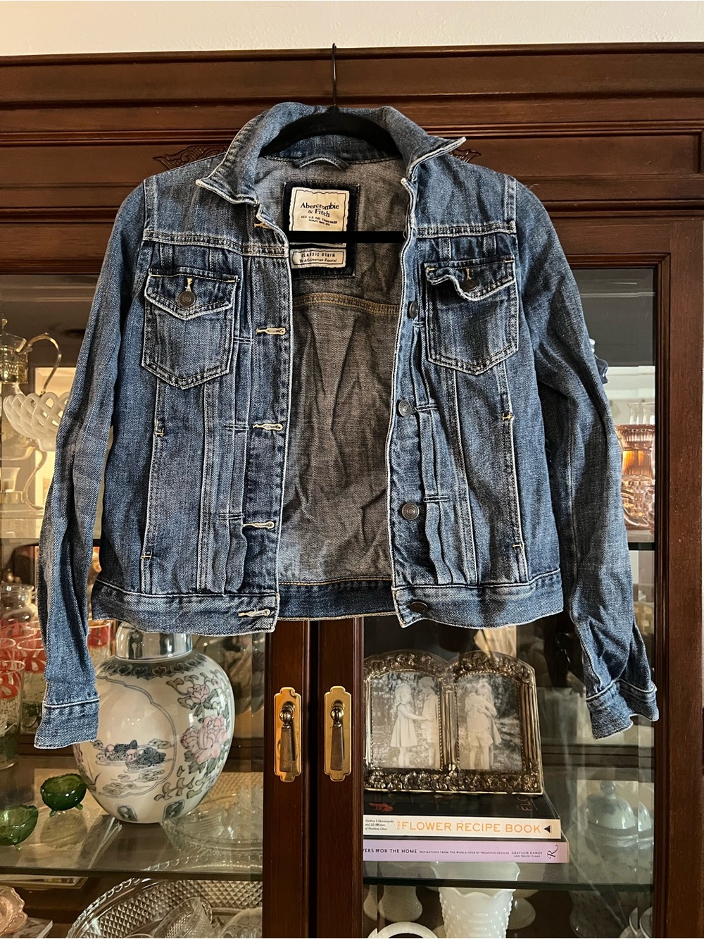 Vintage Abercrombie & Fitch Women’s Blue Denim Jacket size XS